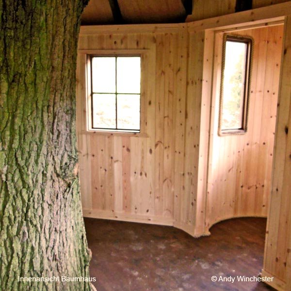 Innenansicht von einem Baumhaus
